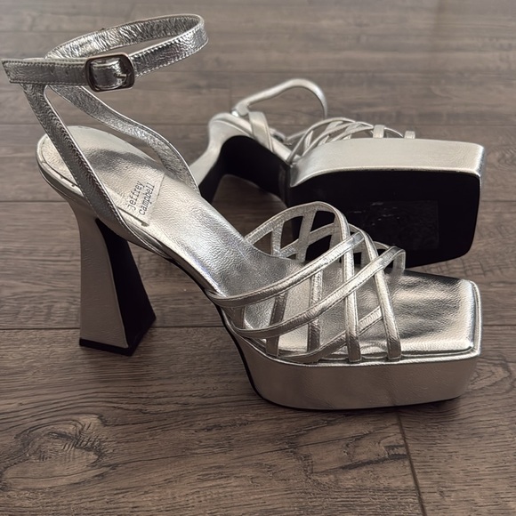 Jeffrey Campbell Platforms - Picture 5 of 12